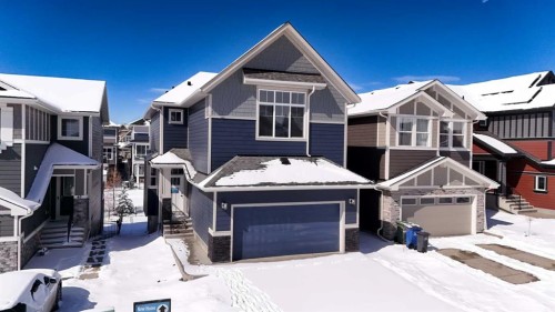 47 Sundown Crescent  Cochrane, AB T4C 0H4