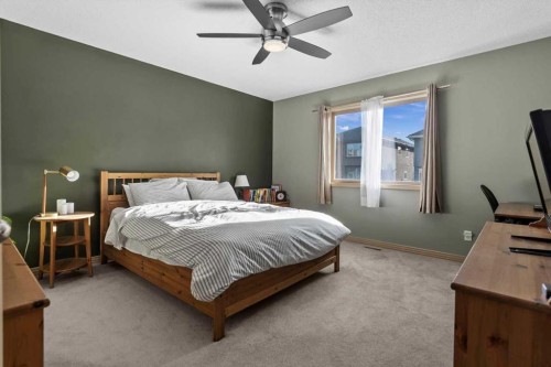 25 Tuscany Summit Terrace Nw, Calgary, AB - Indoor Photo Showing Bedroom