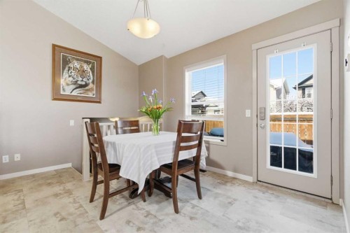 90 Cranberry Square, Calgary, AB - Indoor Photo Showing Dining Room