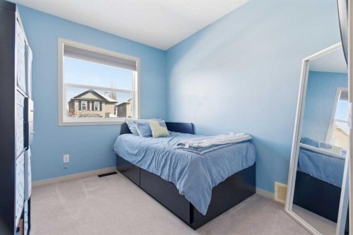 90 Cranberry Square, Calgary, AB - Indoor Photo Showing Bedroom