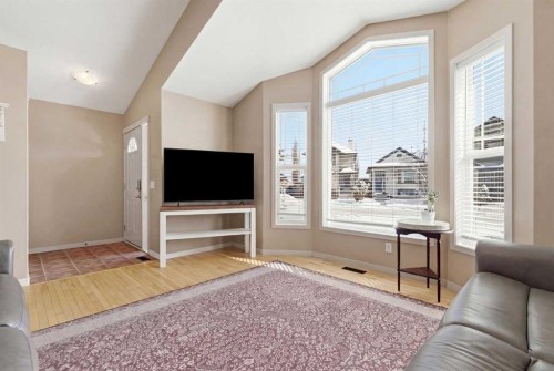 90 Cranberry Square, Calgary, AB - Indoor