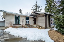 5617 Dalcastle Hill NWCalgary, AB T3A 2A2
