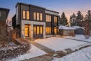 416 36 Street Sw, Calgary, AB  - Outdoor 