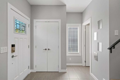 288 Copperstone Gardens Se, Calgary, AB - Indoor Photo Showing Other Room