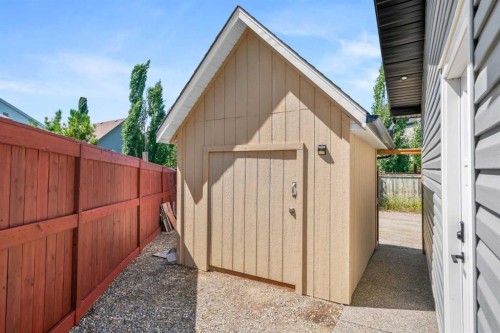 288 Copperstone Gardens Se, Calgary, AB - Outdoor With Exterior