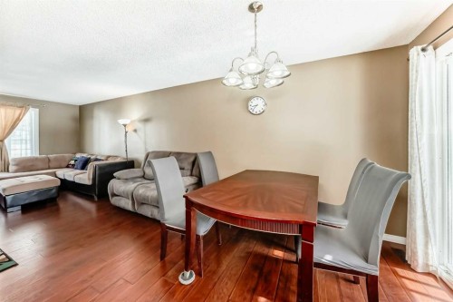 271 Dalhurst Way Nw, Calgary, AB - Indoor
