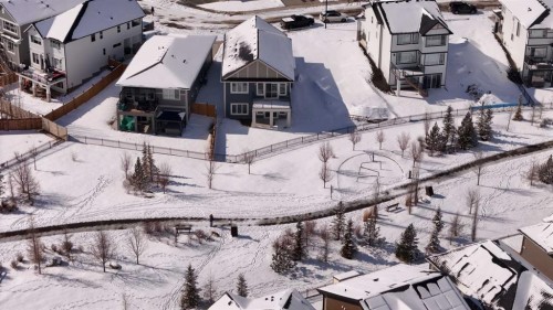 88 Sunrise Heath, Cochrane, AB - Outdoor