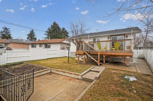 4119 Doverview Drive Se, Calgary, AB - Outdoor With Deck Patio Veranda