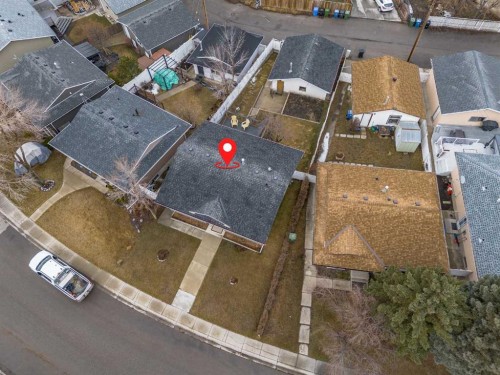 4119 Doverview Drive Se, Calgary, AB - Outdoor