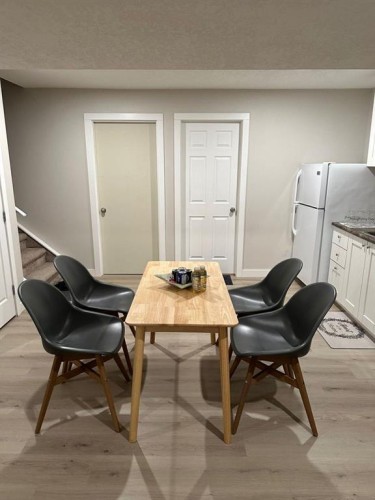 252 Nolanhurst Crescent Nw, Calgary, AB - 