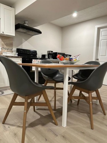 252 Nolanhurst Crescent Nw, Calgary, AB - Indoor Photo Showing Other Room