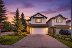 221 Tuscany Meadows Heights NWCalgary, AB T3L 2L2