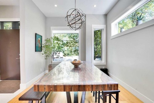 235 11 Avenue Ne, Calgary, AB - Indoor