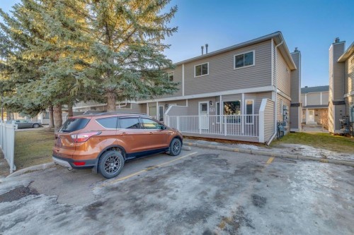 172 Riverglen Park Se, Calgary, AB - Outdoor