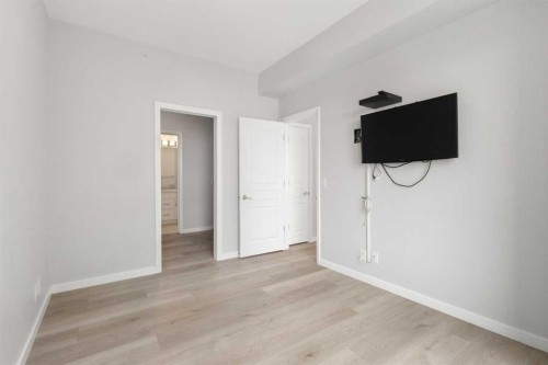 1903-1320 1 Street Se, Calgary, AB - Indoor Photo Showing Other Room