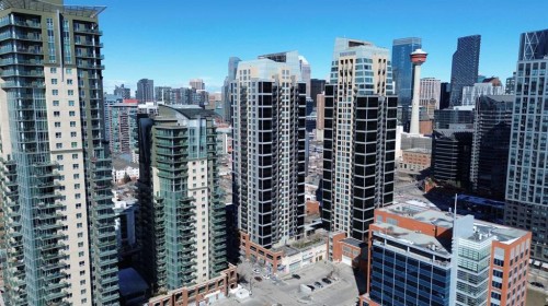 1903-1320 1 Street Se, Calgary, AB - Outdoor With Facade