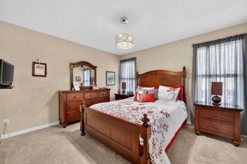 155 Morningside Circle Sw, Airdrie, AB - Indoor Photo Showing Bedroom