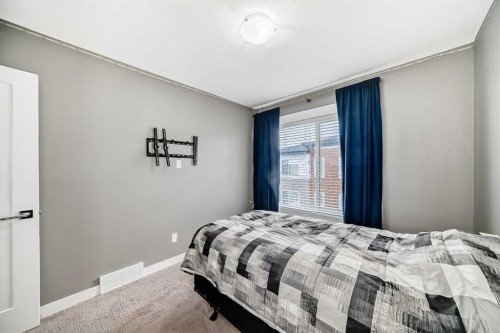 53-111 Rainbow Falls, Chestermere, AB - Indoor Photo Showing Bedroom