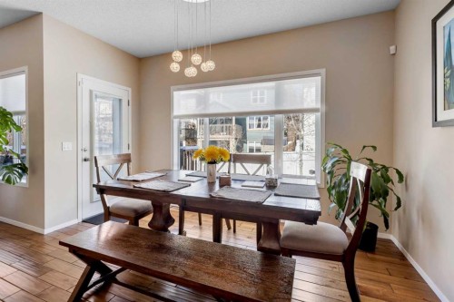 10 Evansbrooke Place Nw, Calgary, AB - Indoor Photo Showing Dining Room