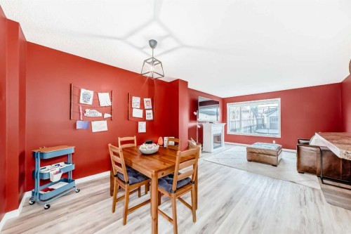 223 Auburn Bay Heights Se, Calgary, AB - Indoor Photo Showing Dining Room