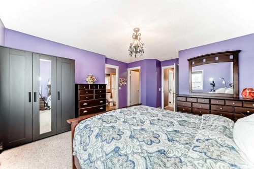 223 Auburn Bay Heights Se, Calgary, AB - Indoor Photo Showing Bedroom