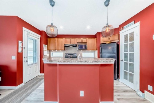 223 Auburn Bay Heights Se, Calgary, AB - Indoor Photo Showing Kitchen