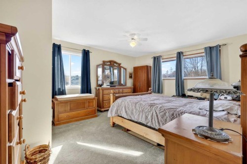 119 3 Avenue West, Hussar, AB - Indoor Photo Showing Bedroom