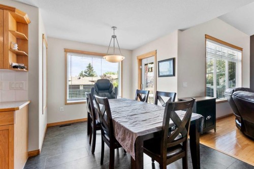 5107 42 Street, Olds, AB - Indoor Photo Showing Dining Room