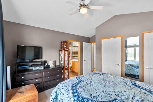 5107 42 Street, Olds, AB - Indoor Photo Showing Bedroom