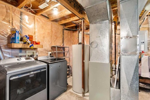 5107 42 Street, Olds, AB - Indoor Photo Showing Laundry Room
