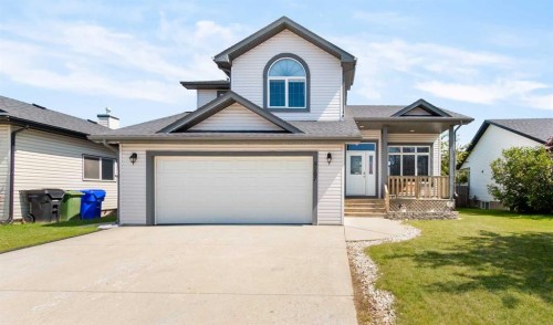 5107 42 Street, Olds, AB - Outdoor