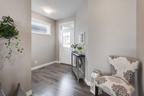 255 Riviera Way, Cochrane, AB - Indoor Photo Showing Other Room