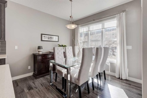255 Riviera Way, Cochrane, AB - Indoor Photo Showing Dining Room