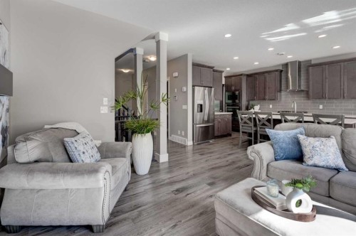 255 Riviera Way, Cochrane, AB - Indoor Photo Showing Living Room
