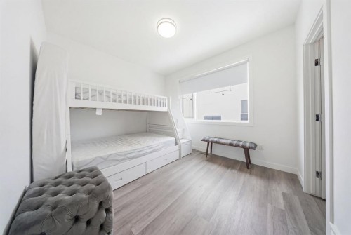 505-101 Panatella Square Nw, Calgary, AB - Indoor Photo Showing Bedroom