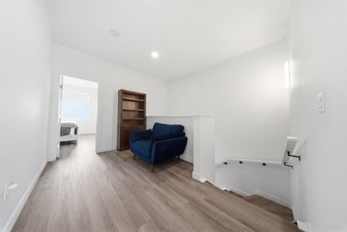 505-101 Panatella Square Nw, Calgary, AB - Indoor Photo Showing Other Room