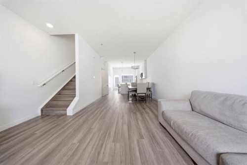 505-101 Panatella Square Nw, Calgary, AB - Indoor