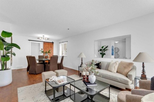 11 Woodfield Crescent Sw, Calgary, AB - Indoor Photo Showing Living Room