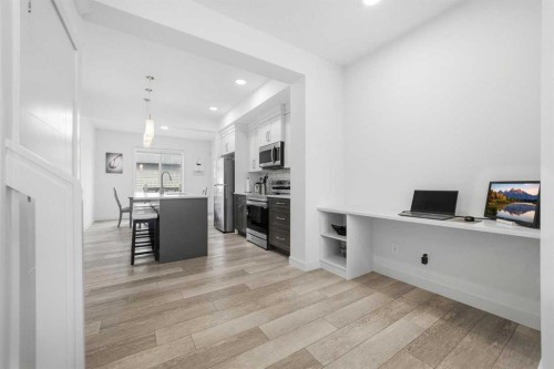 171 Wolf Creek Avenue Se, Calgary, AB - Indoor