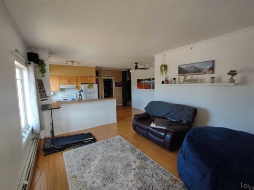 1314-70 Panamount Drive Nw, Calgary, AB - Indoor