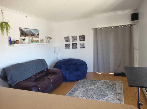1314-70 Panamount Drive Nw, Calgary, AB - Indoor