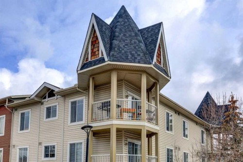 1314-70 Panamount Drive Nw, Calgary, AB - Outdoor With Balcony