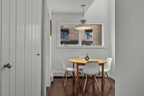 214-200 Three Sisters Drive, Canmore, AB - Indoor Photo Showing Dining Room