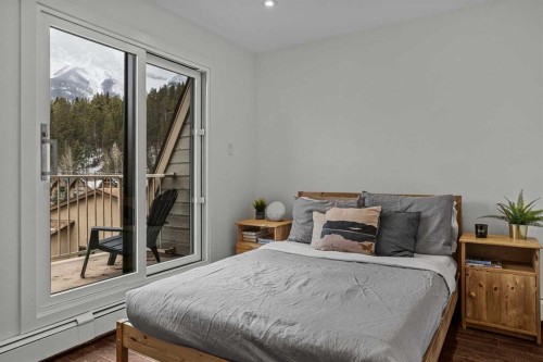 214-200 Three Sisters Drive, Canmore, AB - Indoor Photo Showing Bedroom