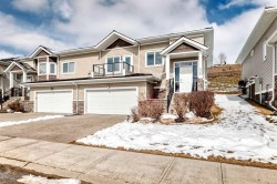 520 Rocky Vista Gardens NW Calgary, AB T3G 0B7