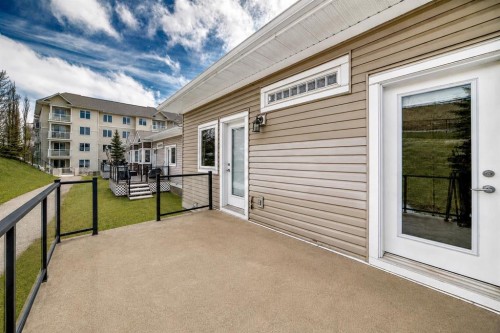 520 Rocky Vista Gardens Nw, Calgary, AB 