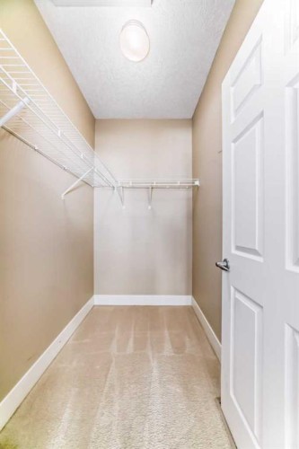 520 Rocky Vista Gardens Nw, Calgary, AB 