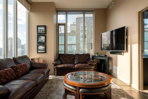 2201-210 15 Avenue Se, Calgary, AB - Indoor Photo Showing Living Room