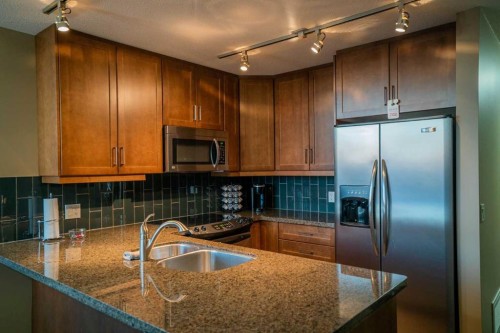 2201-210 15 Avenue Se, Calgary, AB - Indoor Photo Showing Kitchen With Double Sink