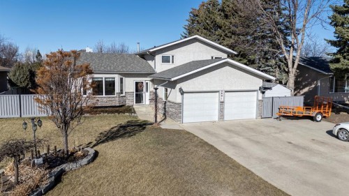 4601 4 Street WEST Claresholm, AB T0L 0T0